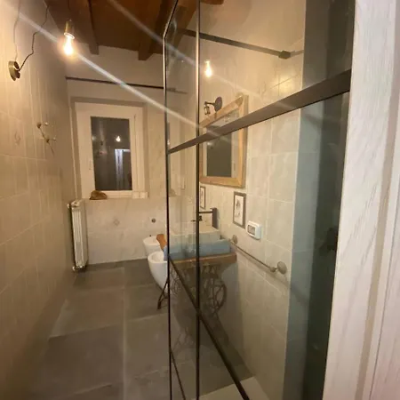 Apartamento Ruti's House - Monolocale Con Travi A Vista Vicino Malpensa E Milano Rho Fiera Gallarate