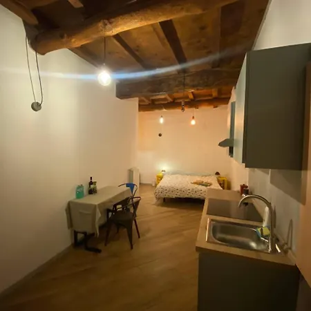 Ruti's House - Monolocale Con Travi A Vista Vicino Malpensa E Milano Rho Fiera Apartamento