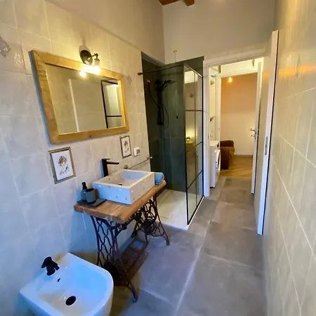 Ruti's House - Monolocale Con Travi A Vista Vicino Malpensa E Milano Rho Fiera Apartamento *