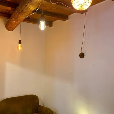 Ruti's House - Monolocale Con Travi A Vista Vicino Malpensa E Milano Rho Fiera Apartamento *